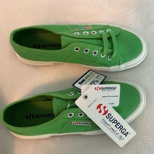 NIB Superga Bright Green Sneakers US6/EU 36